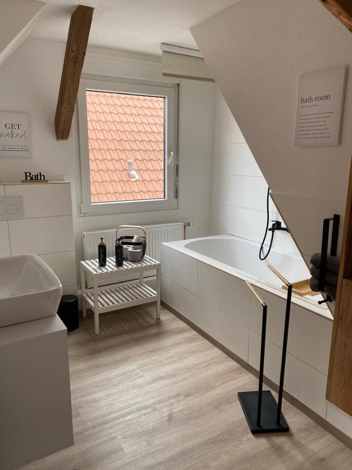 Neckarwestheim Neckarnest Ferienwohnung מראה חיצוני תמונה